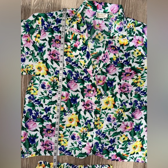 Victoria Secret ‎ vintage golden label PJ Top and shorts set size Large - Picture 7 of 12